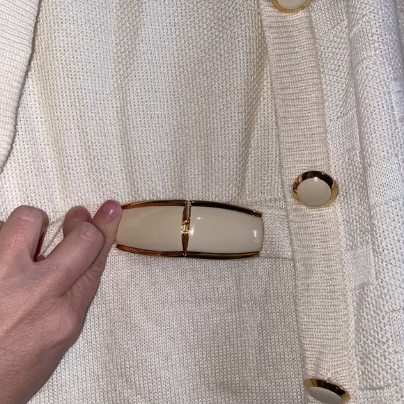 St. John Cream Knit Dress with Matching Sweater. Size 6. - Picture 2 of 15